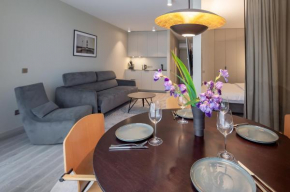 ᴄᴏʜᴏsᴛ I City Center Apt With Terrace